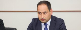 «Շինարարները զուսպ, իրենց գործը իմացող, բարիք ստեղծող մարդիկ են». Խուդաթյանը շնորհավորել է շինարարի օրը