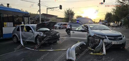 Երևանում բախվել են «Chevrolet»-ն, «Volkswagen»-ը, «Opel»-ն ու «Mitsubishi»-ն. կա 1 զոհ, 4 վիրավոր. shamshyan.com