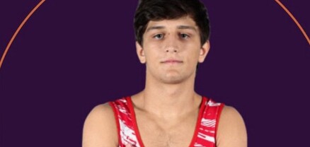 Եղիշե Մոսեսյանը հաղթել է թուրք մրցակցին և դուրս եկել կիսաեզրափակիչ․ Ըմբշամարտի Մ17 ԱԱ