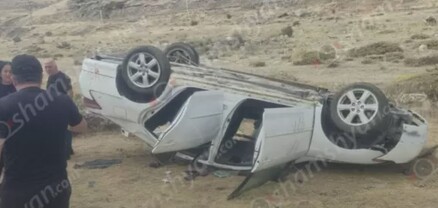 Ծովագյուղ-Շորժա ավտոճանապարհին բախվել են «Nissan Altima»-ն և «Toyota Camry»-ն․ վերջինը գլխիվայր հայտնվել է դաշտում․ կա 5 վիրավոր. shamshyan.com