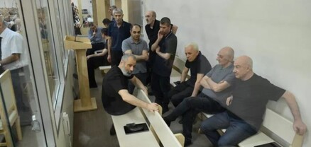 Բաքվում հայ գերիները նիստի ժամանակ հարցեր են տվել «տուժածներին