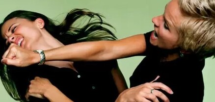 Նալբանդյան փողոցում մի խումբ կանայք վիճաբանել, հայհոյել և փոխադարձ հարվածներ են հասցրել միմյանց