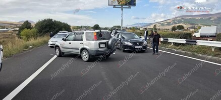 Երևան-Սևան ավտոճանապարհին բախվել են «Nissan Altima»-ն և «Honda CR-V»-ն․ shamshyan.com