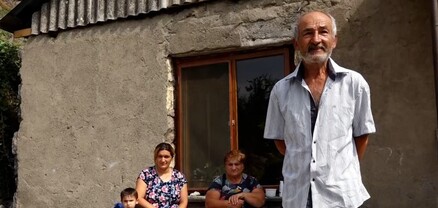 Մի կողմում սահմանն ա, մի կողմում՝ երկաթուղին. անասուն պահելն անհնար ա. Այրում կայարանի բնակիչ