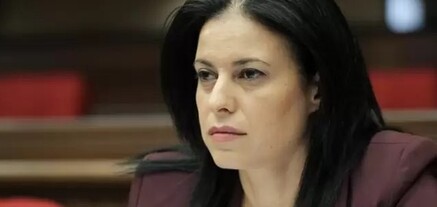 Արեգնազ Մանուկյանը վայր է դնում պատգամավորական մանդատը