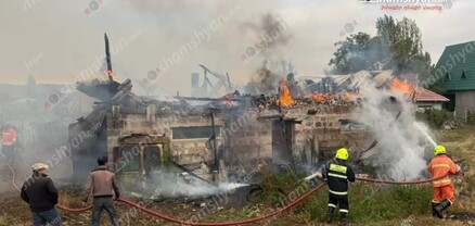 Նորաշենում այրվել է անասնագոմի և կից հացատան տանիքը և մեծ քանակի անասնակեր. shamshyan.com