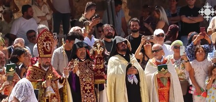 Խաչվերաց տոնին ընդառաջ Աղթամարի Սուրբ խաչ եկեղեցում պատարագ է մատուցվել