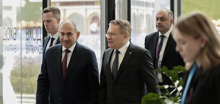 Փաշինյանը ներկա է գտնվել «Համաշխարհային ատոմային շաբաթ» համաժողովի շրջանակում ընթացող «Ատոմ» ցուցահանդեսին