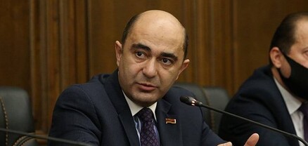 Դադարեցրեք թուրքական սահմանը «սրբի դուռ» ներկայացնելը․ Էդմոն Մարուքյան