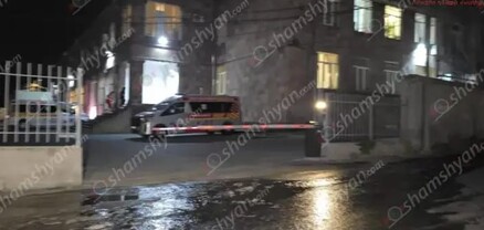 Հակասանիտարական ու գարշահոտ իրավիճակ Երևանի 1-03 շտապօգնության մոտ