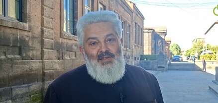 Սրբազանին մեկուսացնում են, քանի որ հզոր խոսք ունի ու կարող է ազդել ժողովրդի վրա․ քահանա