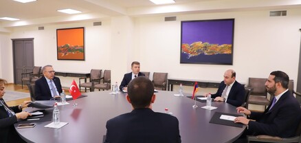 ՀՀ ԱԳՆ-ից հայտնել են՝ ինչ են քննարկել Ռուբեն Ռուբինյանն ու Սերդար Քըլըչը