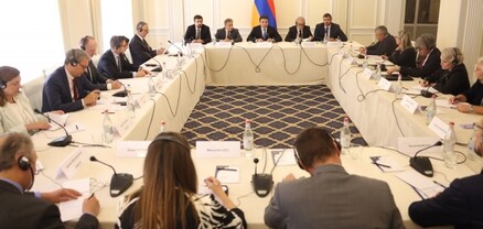 Ալեն Սիմոնյանը հանդիպել է ՆԱՏՕ-ում հավատարմագրված դեսպանների հետ