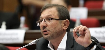 Սրանք ոչնչի առաջ կանգ չեն առնելու, սերիական մարդասպանի պես են. Գեղամ Մանուկյան