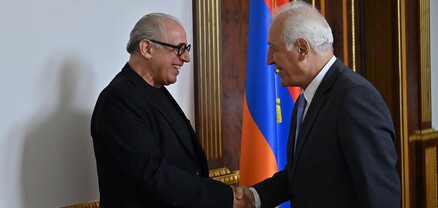 Վահագն Խաչատուրյանն ընդունել է արվեստի քննադատ Ֆրանչեսկո Գալլո Մացցեոյին