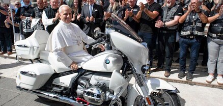 Հռոմի պապ Լևոն XIV-ի մոտոցիկլետն աճուրդում վաճառվել է 156 հազար եվրոյով