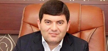 Դավիթ Համբարձումյանին կալանավորեցին ինքնաթիռի դռան մոտից