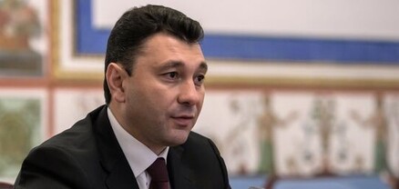 Արցախ պահողը գնա Արցախ հանձնողի հետ ի՞նչ բանավիճի. Էդուարդ Շարմազանով