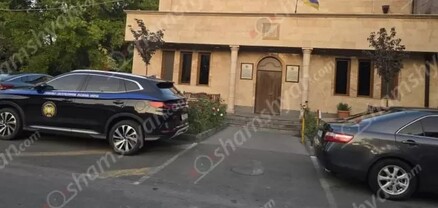 Քաղաքացին դրսևորել է ագրեսիվ վարքագիծ․ ոստիկանը, վտանգելով իր կյանքը, վնասազերծել է նրան