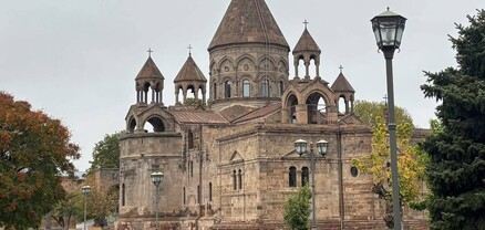 Մեր հոգևորականներին և հավատացյալ ժողովրդին կոչ ենք ուղղում չտրվել սադրանքներին, ամուր մնալ Եկեղեցու պաշտպանության դիրքերում. Մայր Աթոռ