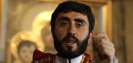 Կարգալույծ հռչակված Ստեփան Ասատրյանը փոխել է եկեղեցու փականը և խոչընդոտում է մյուս քահանաների մուտքը եկեղեցի. «Փաստինֆո»