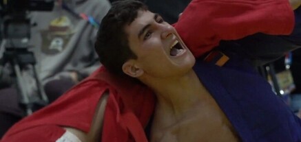 Ռոբերտ Սիմոնյանը՝ սամբոյի երիտասարդների աշխարհի չեմպիոն