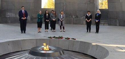 ԱՄՆ պետքարտուղարի տեղակալ Ալիսոն Հուքերը այցելել է Հայոց ցեղասպանության հուշահամալիր