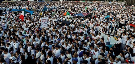 Ֆիլիպիններում հարյուր հազարավոր մարդիկ ցույց են անցկացրել կոռուպցիայի դեմ