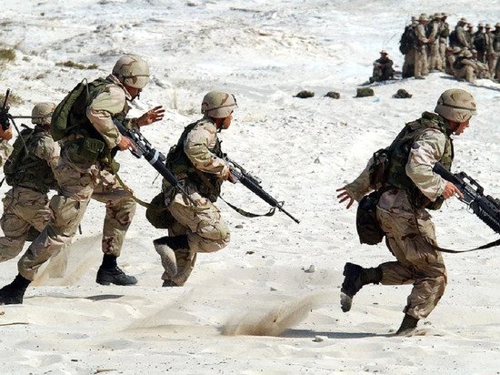 ԱՄՆ զինվորականները ոչնչացնում են տեխնիկայի մի մասը՝ լքելով Աֆղանստանը