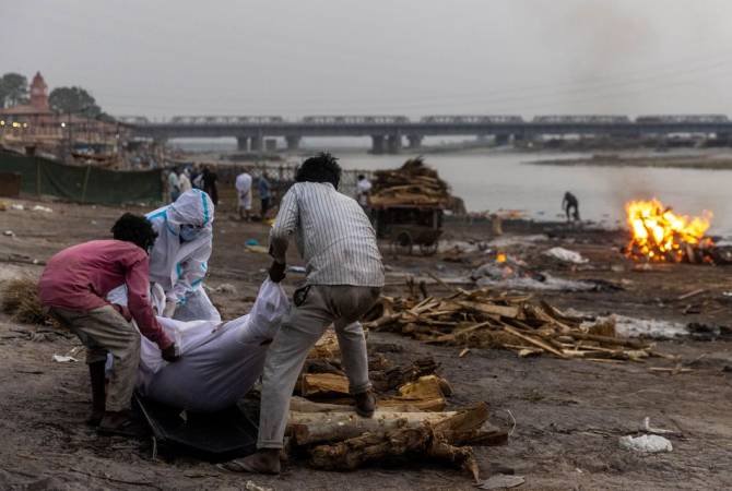 Հնդկաստանում Գանգես գետում հայտնաբերվել է 96 մարդու դիակ