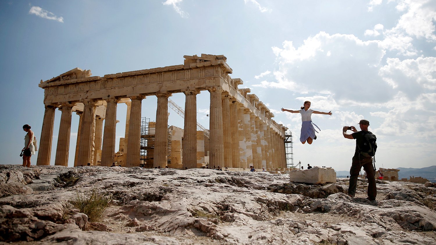 Հունաստանը բացել է սահմանները զբոսաշրջիկների համար