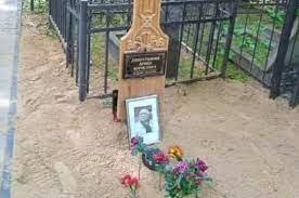 Արմեն Ջիգարխանյանի ընկերը հերքել է լուրերը, որ դերասանի գերեզմանը գտնվում է անխնամ վիճակում 