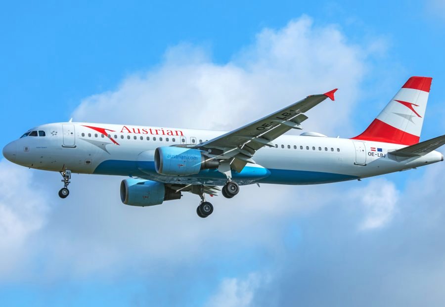 LOT և Austrian Airlines ավիաընկերությունները չեղարկել են թռիչքները Բելառուսով