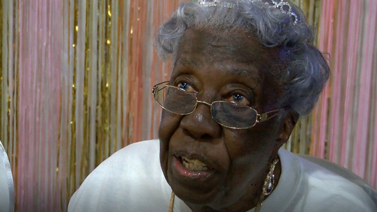 102-ամյա կինը բացահայտել է իր երկարակեցության գաղտնիքը