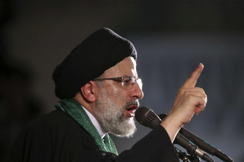Իրանի նորընտիր նախագահը խոստացել է կատարել փոփոխություններ, պայքարել կոռուպցիայի և աղքատության դեմ
