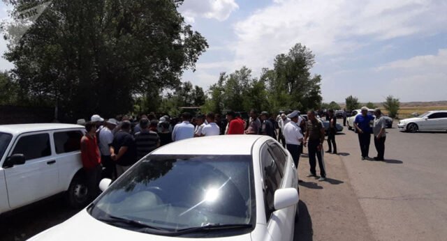 Շիրակցիները բացեցին Երևան-Գյումրի մայրուղին