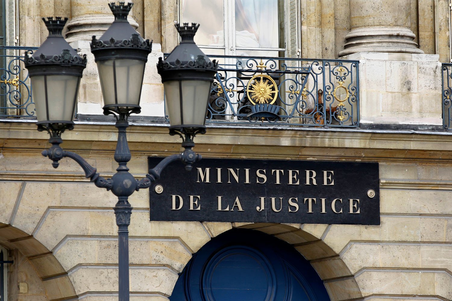 Ֆրանսիայի արդարադատության նախարարը 180 հազար եվրո հարկ չի վճարել