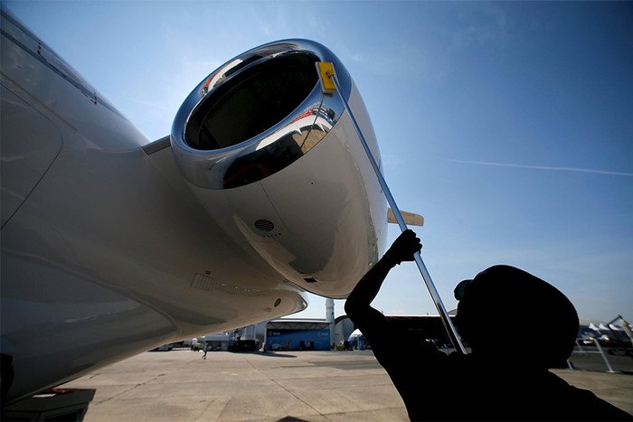 Գործարար Ալբերտ Ավդոլյանը ձեռք է բերել աշխարհում ամենաթանկարժեք ինքնաթիռներից մեկը․ Forbes