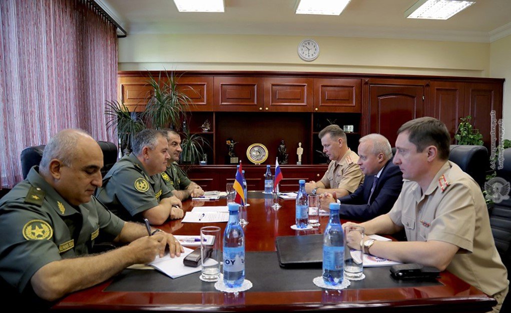 ԶՈՒ ԳՇ պետն ընդունել է Սերգեյ Կոպիրկինին․ ՊՆ