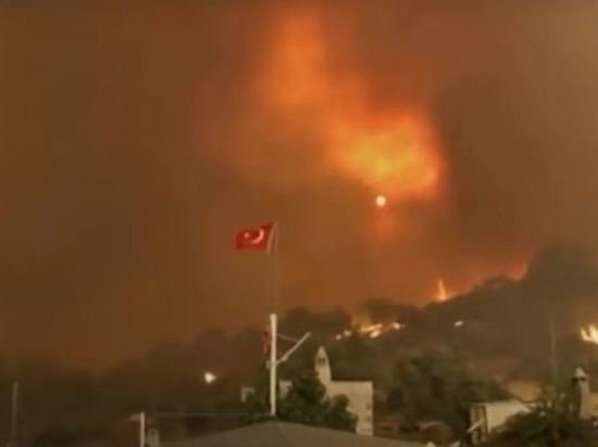 Թուրքիայում անտառային հրդեհների պատճառով ջերմաէլեկտրակայան է այրվել