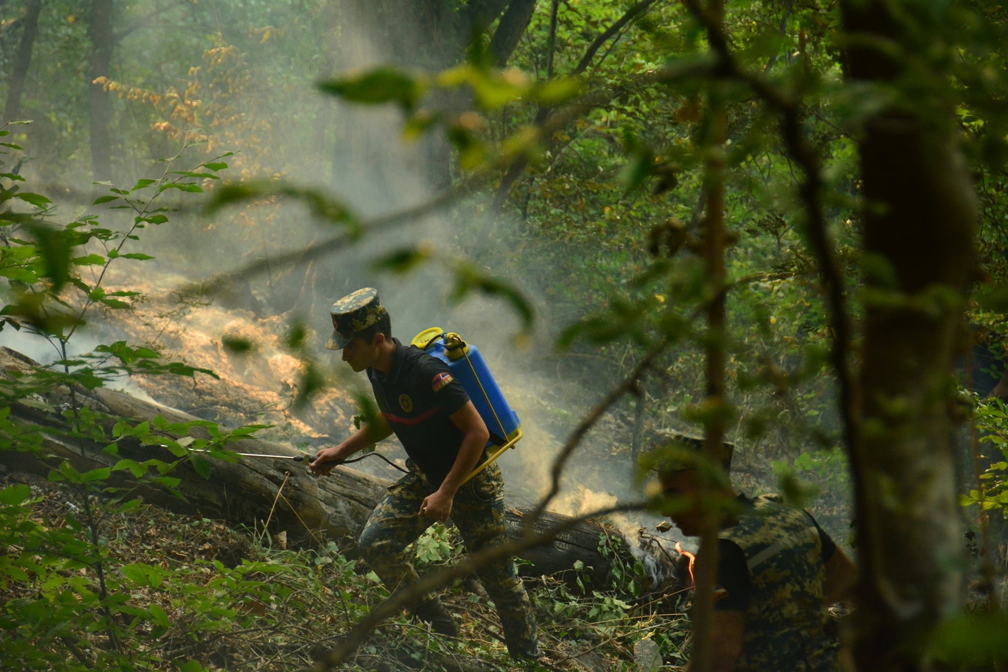 Մեկ շաբաթ է` Մարտակերտի Տոնաշեն համայնքի անտառներում բռնկված հրդեհը չի մարում. այրվել է մոտ 60 հա մակերես