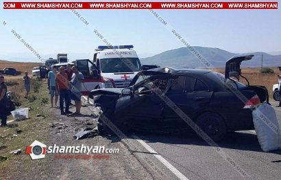 Ողբերգական ավտովթար Սյունիքի մարզում. բախվել են Opel Zafira-ն ու Nissan-ը. կա 1 զոհ, 5 վիրավոր, այդ թվում՝ երեխաներ․ shamshyan.com