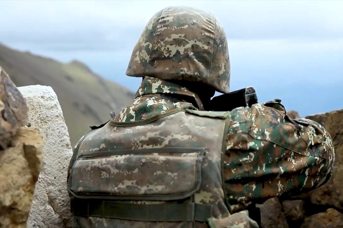 Ադրբեջանցի զինծառայողները սադրանքների են դիմում՝ փորձելով բախում հրահրել. տեսանյութ