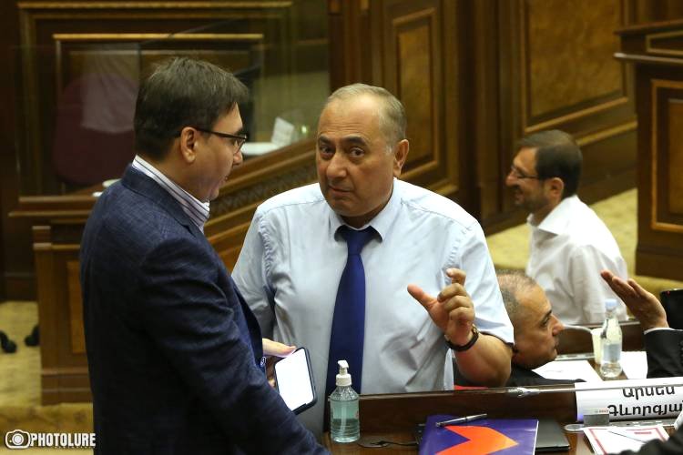 Օրենքը չի պարտադրում բոլոր մեղադրյալներին կալանավորել. Հրապարակ