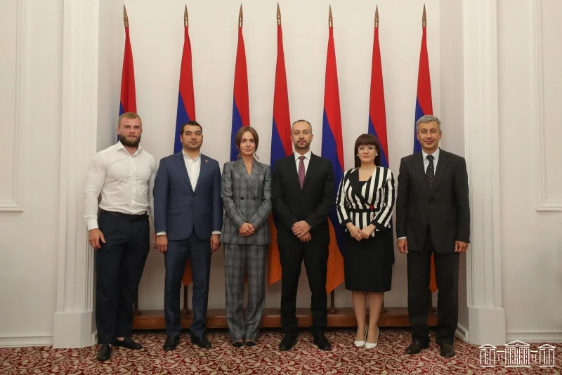 Ինչու էր Վլադիմիր Կարապետյանը խորհրդարան եկել. Հրապարակ