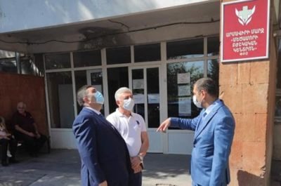 Առողջապահության փոխնախարարները ծանոթացել են Արմավիրի, Մեծամորի ԲԿ-ների կարողություններին