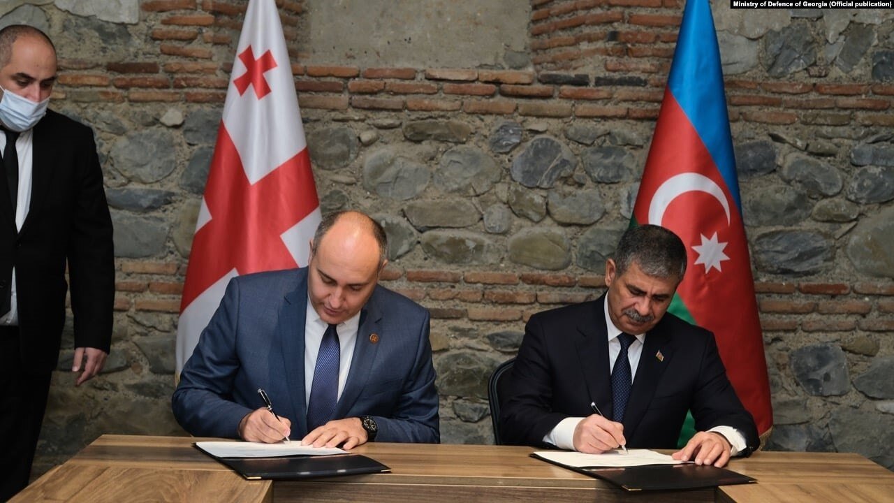 Վրաստանն ու Ադրբեջանը ստորագրել են պաշտպանության ոլորտում երկկողմ համագործակցության ծրագիր