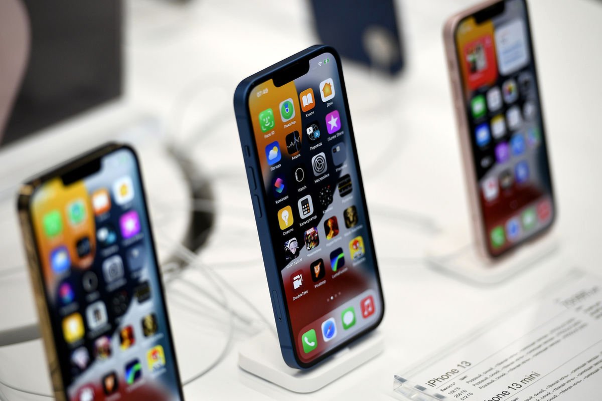 Apple-ը մտադիր է կրճատել iPhone-ների արտադրությունը՝ չիպերի սղության պատճառով. Bloomberg