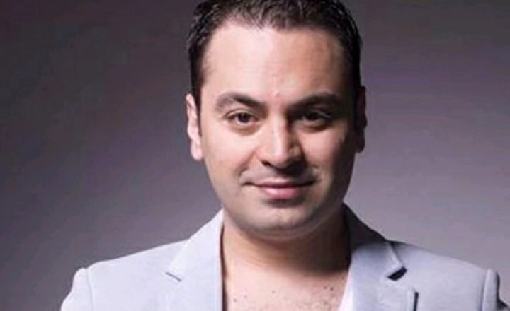 Մհեր Արմենիան Շուռնուխից քայլելով գալիս է Երևան