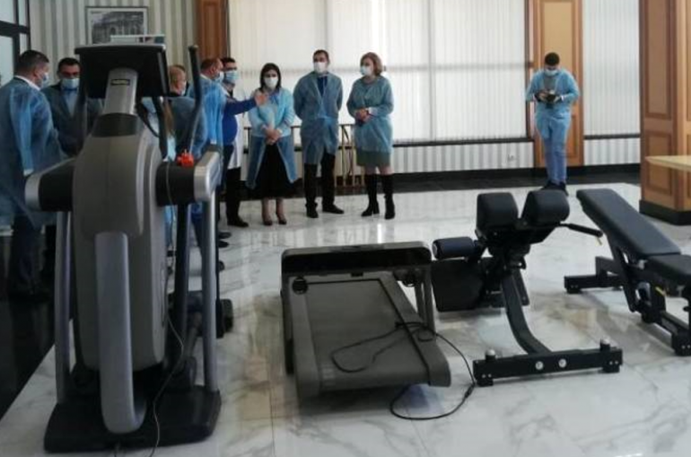 Վանաձորի բժշկական կենտրոնը կստանա 12 միավոր վերականգնողական սարքավորում